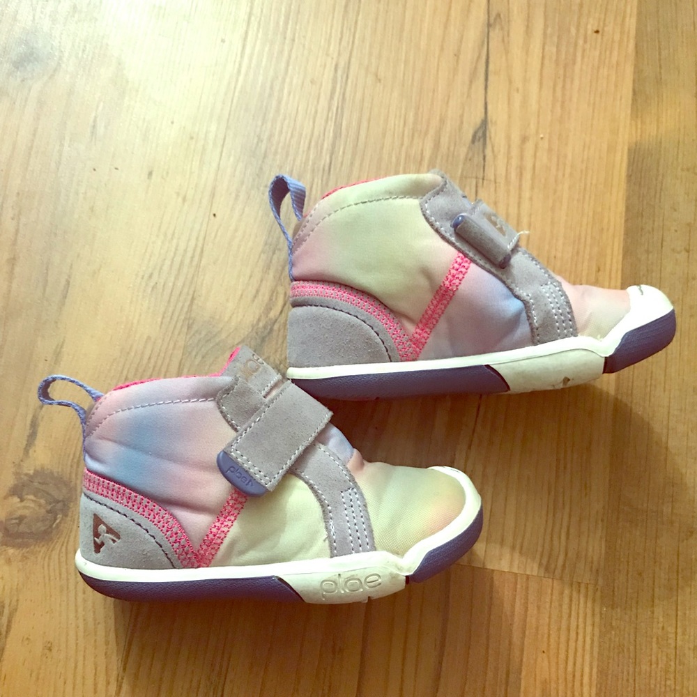 Toddler girl Plae shoes